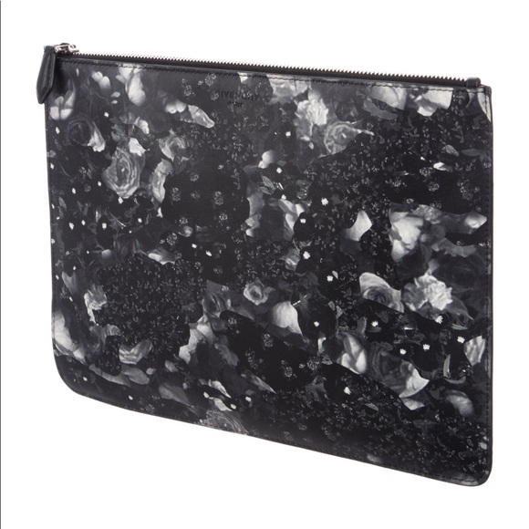 Givenchy Clutch - Picture 6 of 6